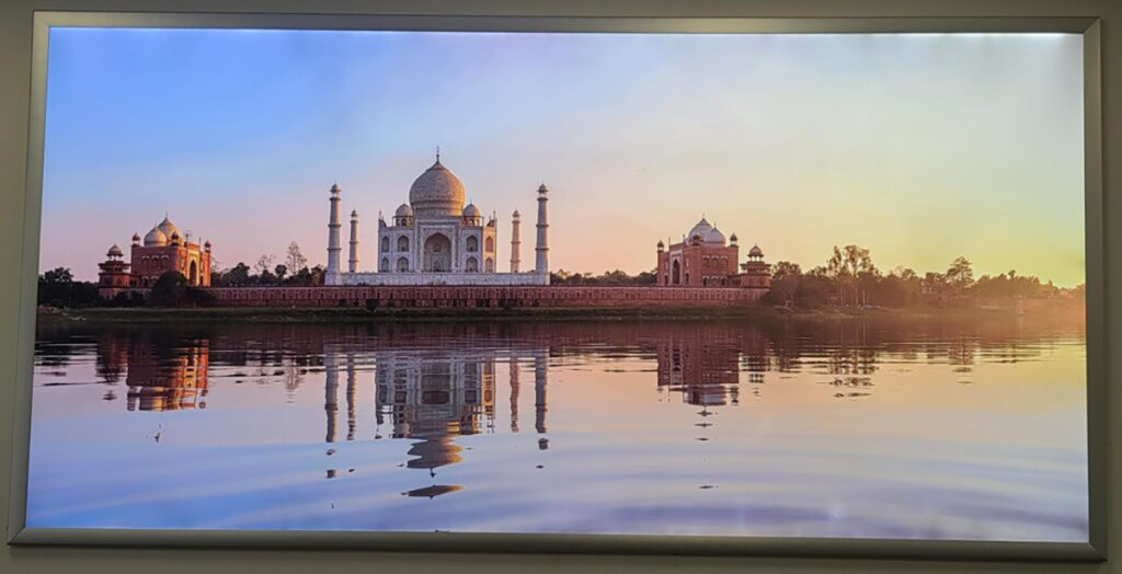LED Snap Frames: Enhance Your Display with Sleek & Modern Designs